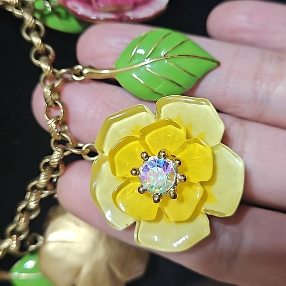 Vintage Betsy Johnson Garden Party necklace. ⁶ - Picture 5 of 8